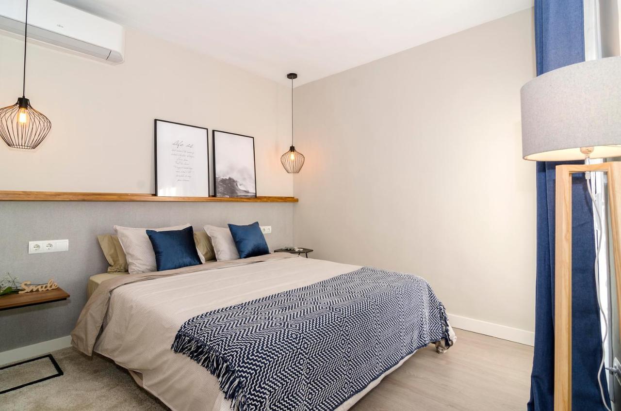 Sitges Spaces Deluxe Centre Apartment Екстер'єр фото
