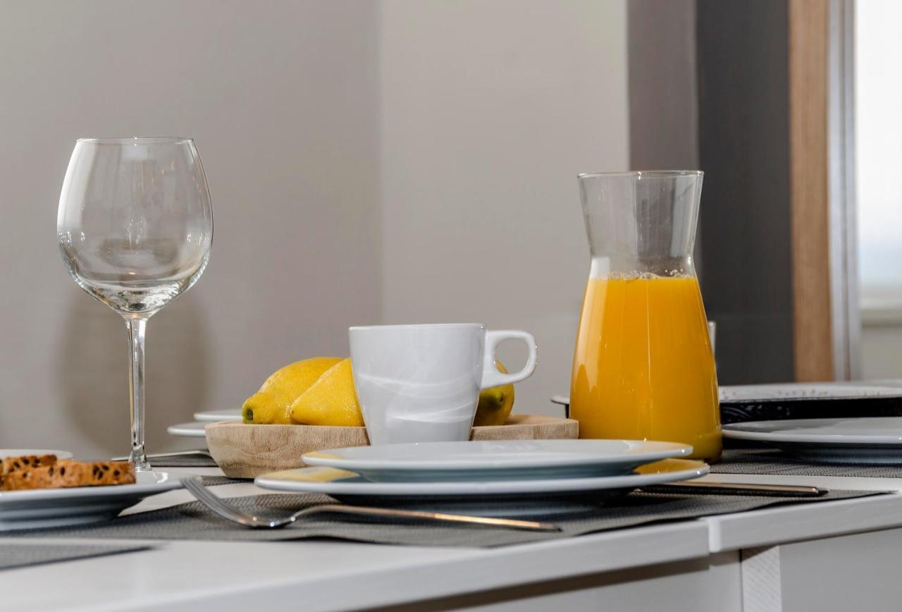 Sitges Spaces Deluxe Centre Apartment Екстер'єр фото
